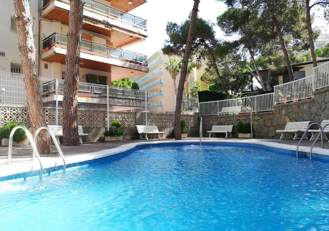 Apartamentos Paradis Palmyra 살루 외부 사진
